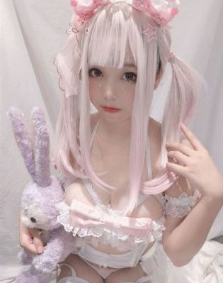 美女厨房